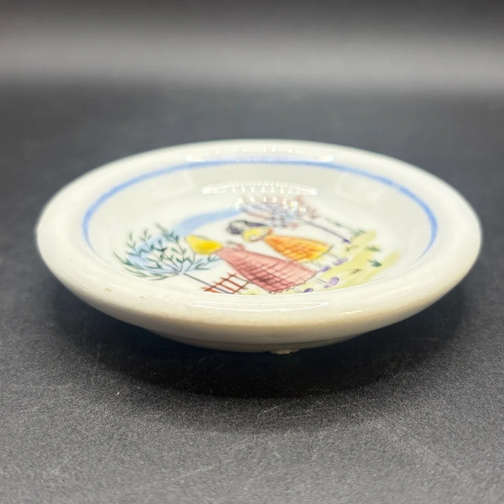 Arabia Suomi Finlandia Vintage Hand Painted Ceramic Trinket Dish Teabag Rest